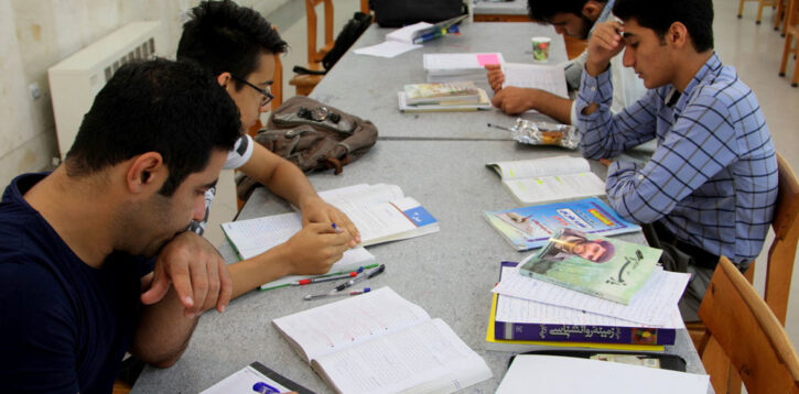 مهلت ثبت‌نام در تکمیل ظرفیت پذیرش کاردانی علمی کاربردی ۱۴۰۴ تمدید شد